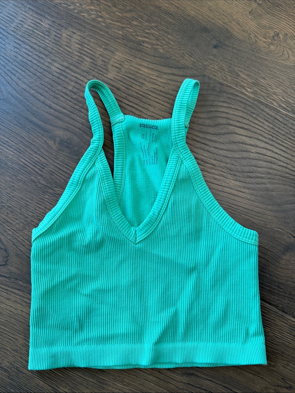 RSQ Ribbed V-Neck Crop Tank in Mint